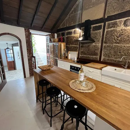 Vistas Impresionantes Al Mar De *