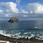 Vistas Impresionantes Al Mar De Semesterbostad *